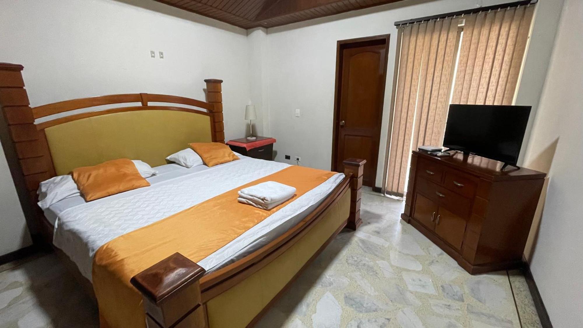Casa Castillo Apartahotel 2*